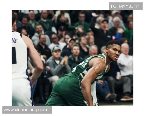 字母哥愤怒撕球衣雄鹿惨败后更衣室冲突升级引发热议