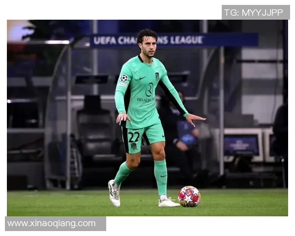 帕奎塔在绿茵场上的闪耀表现引发球迷热议与未来发展潜力的深度分析