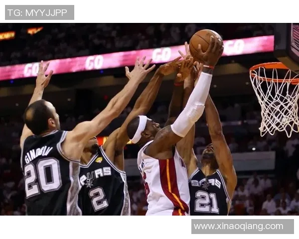 热火与湖人巅峰对决回放精彩瞬间重温篮球经典时刻