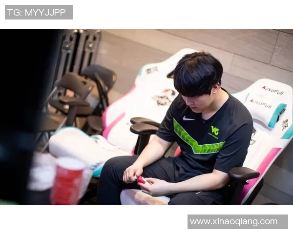 和平精英战术解析IG边路渗透体系的战略运用与实战技巧